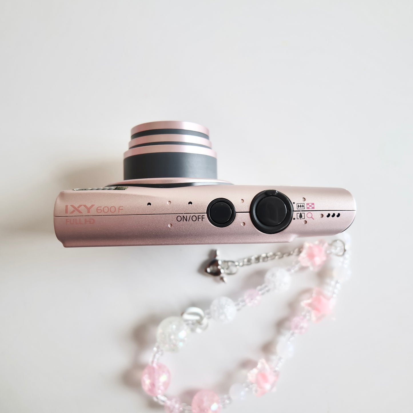 CANON IXY 600F / ELPH 310 HS LTD. ED. (PINK)